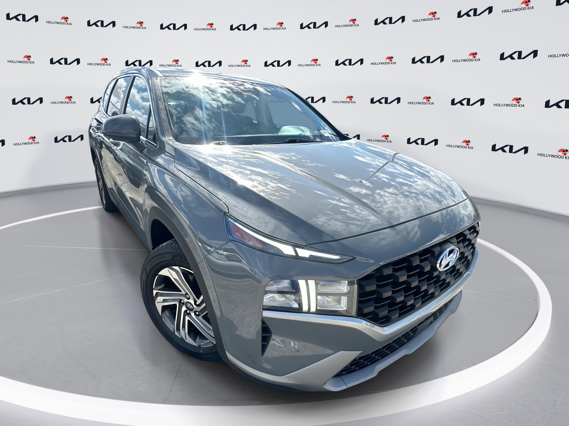 2022 Hyundai Santa Fe SE