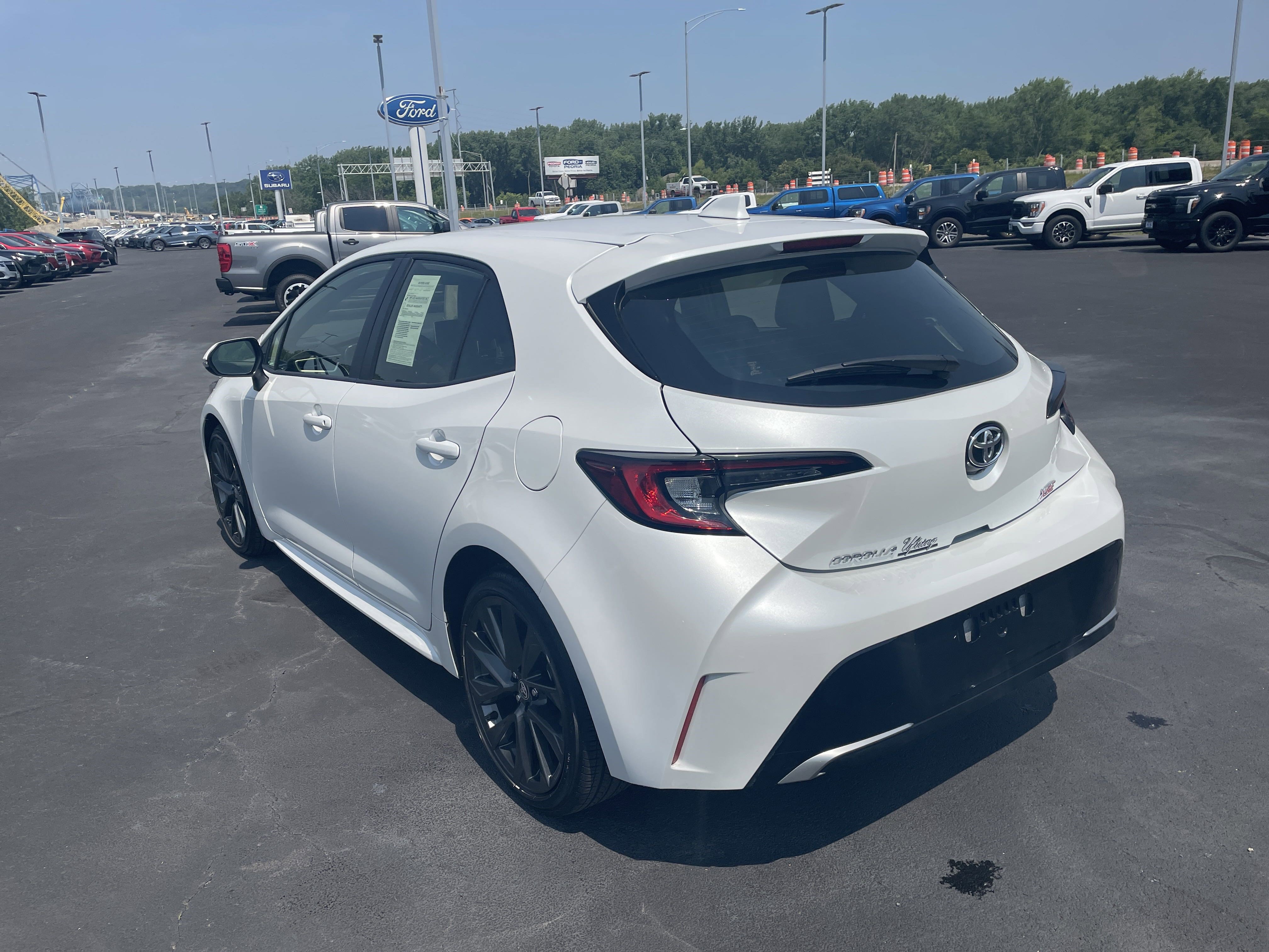 2023 Toyota Corolla XSE photo 3