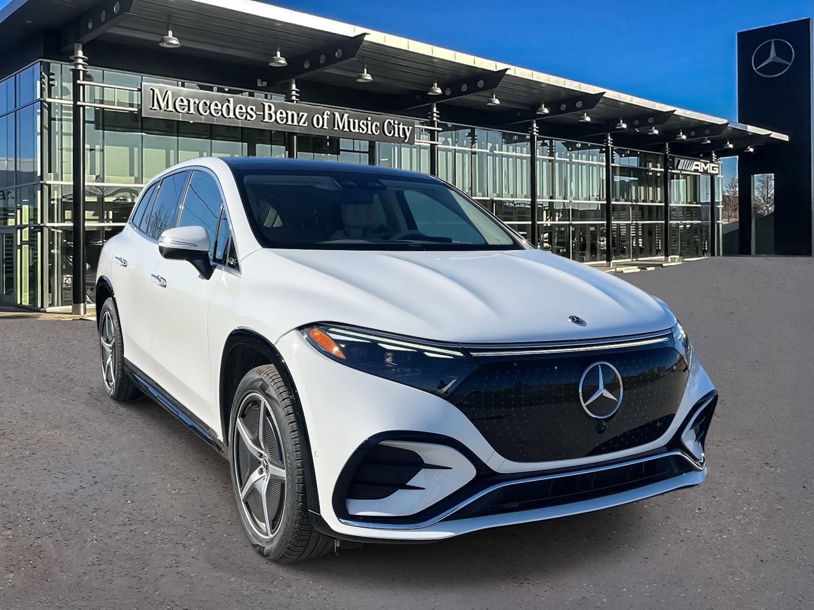 2023 Mercedes-Benz EQS SUV Base's photo