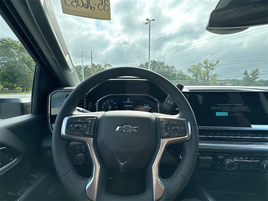 2026 Chevrolet Silverado 2500HD LTZ photo 10