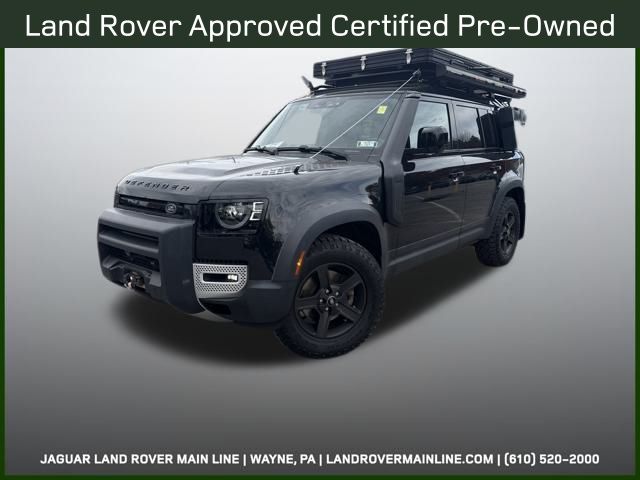 2023 Land Rover Defender S's photo