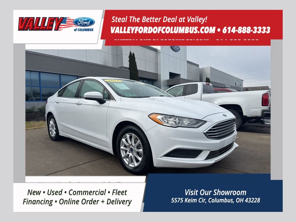 2017 Ford Fusion S's photo