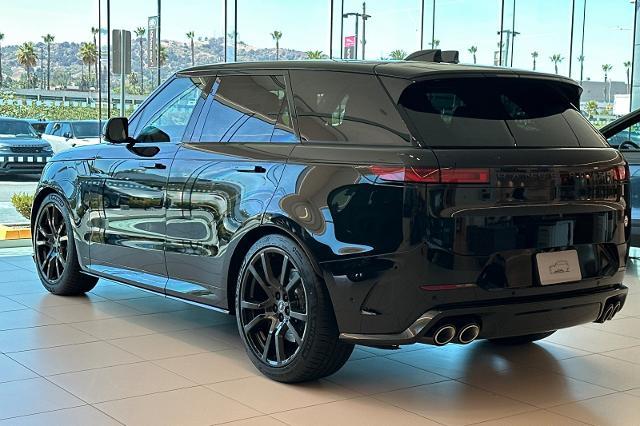 2024 Land Rover Range Rover Sport photo 3