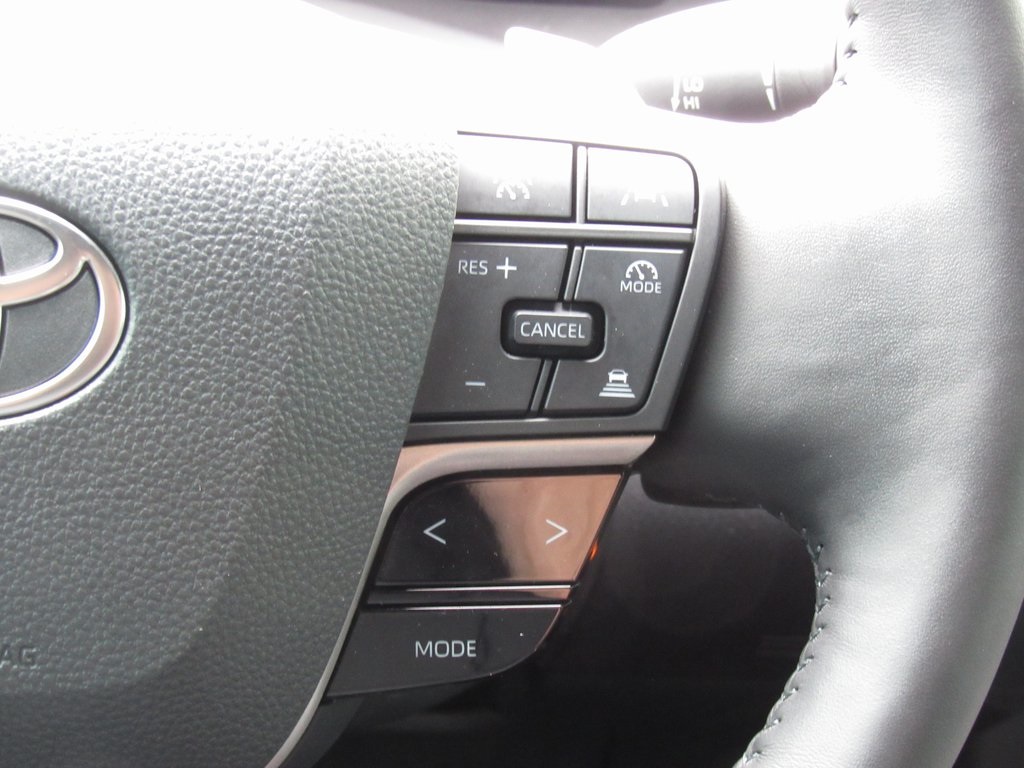 2025 Toyota Camry XSE photo 27