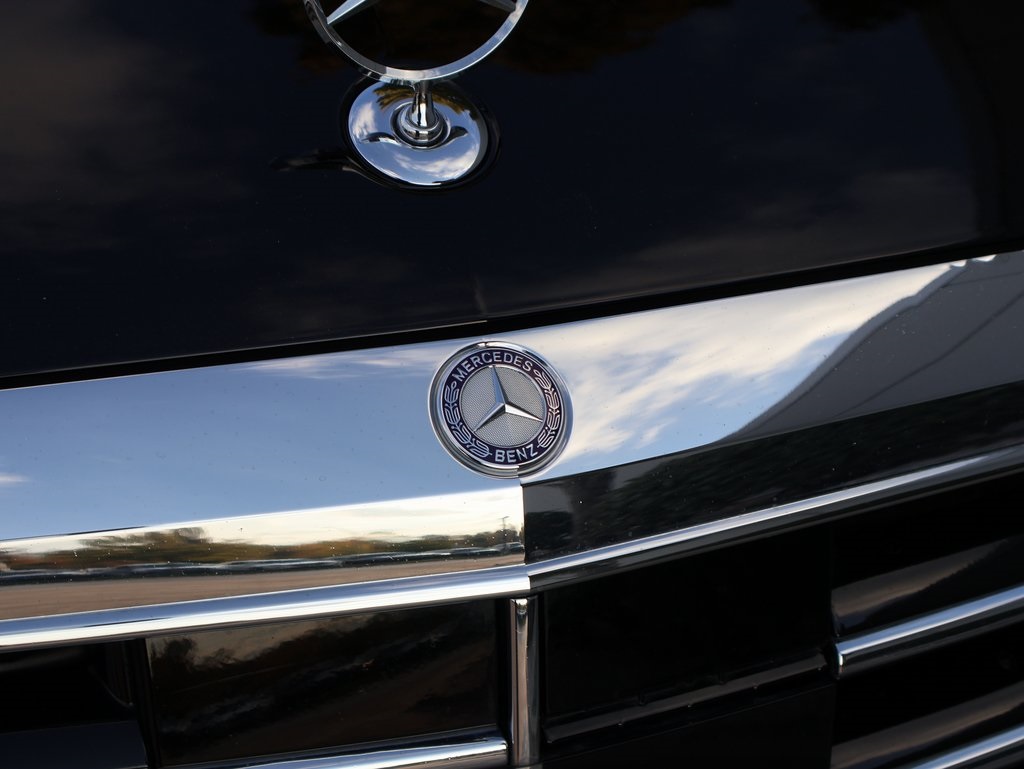 Used 2014 Mercedes-Benz S-Class S550 with VIN WDDUG8FB4EA033286 for sale in Kansas City