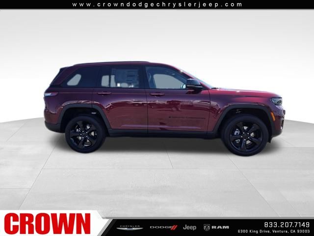 2025 Jeep Grand Cherokee Altitude X photo 2