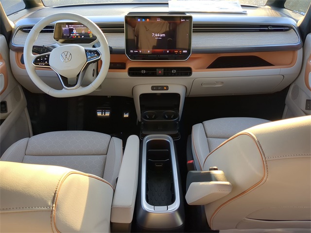 2025 Volkswagen ID. Buzz Pro Plus photo 12