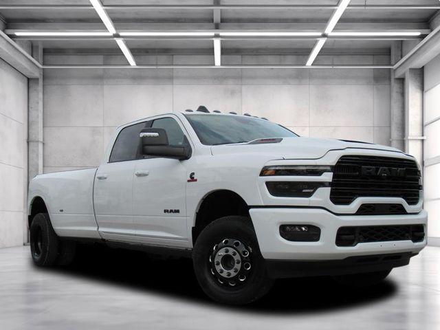 2026 RAM Ram 3500 Pickup Laramie's photo