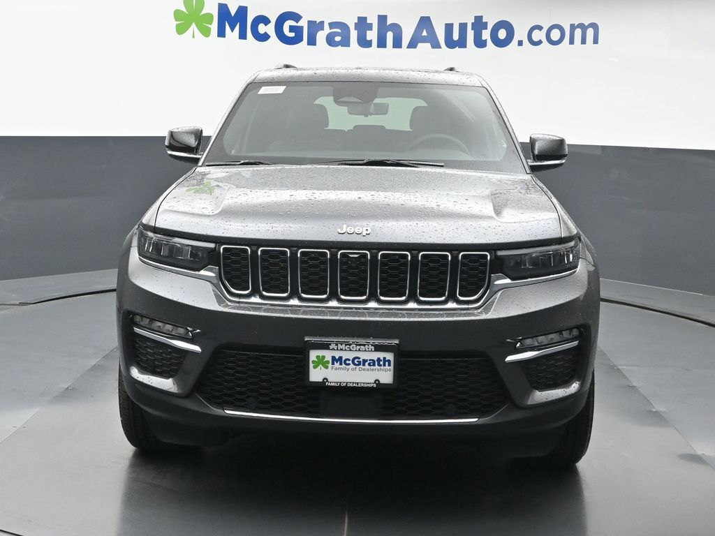 2025 Jeep Grand Cherokee Limited photo 2