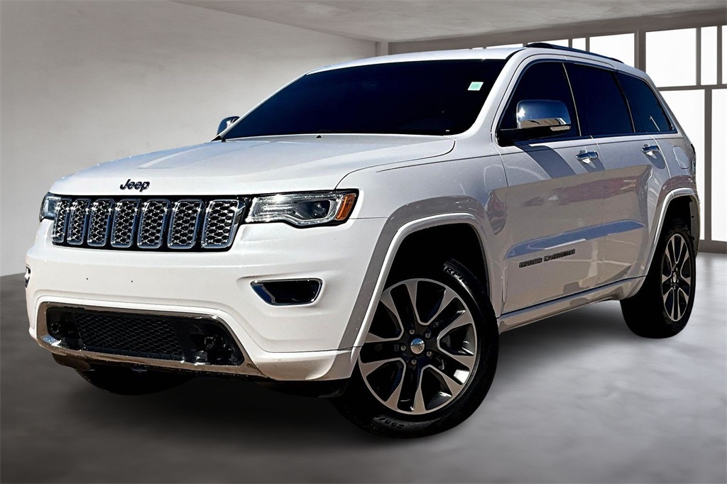 2018 Jeep Grand Cherokee Overland's photo