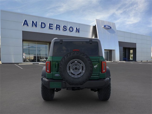 2025 Ford Bronco Outer Banks photo 4