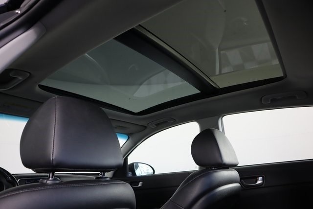 2020 Kia Optima SE photo 7