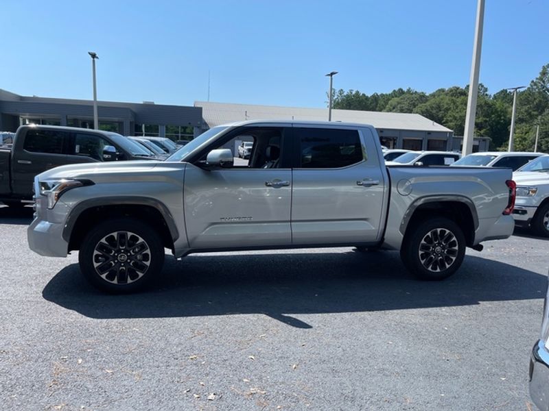 2024 Toyota Tundra Limited photo 4