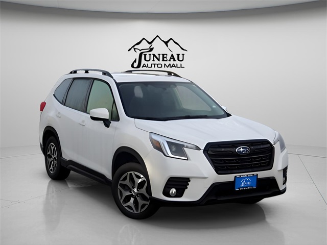 2022 Subaru Forester Premium