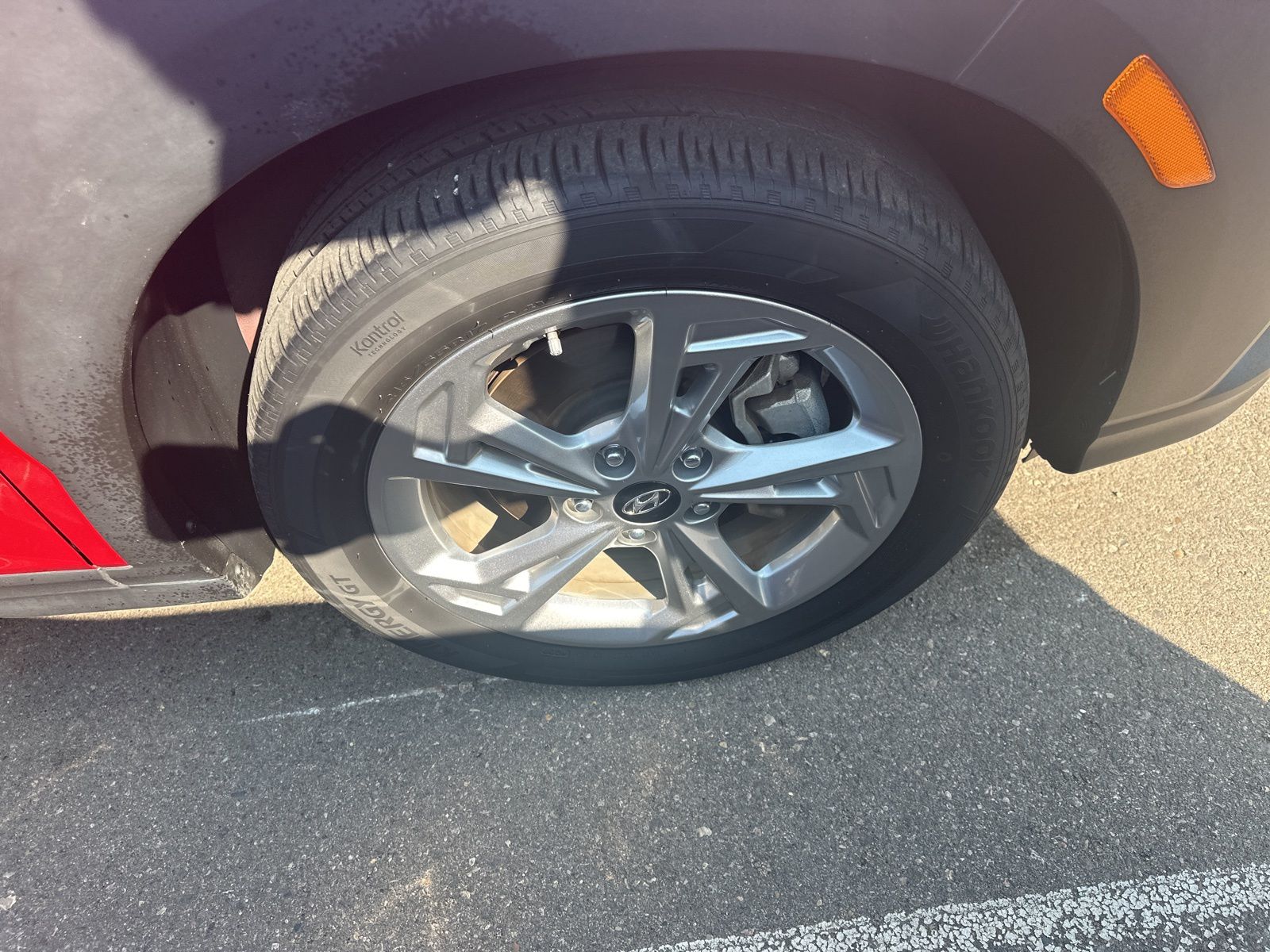 2023 Hyundai Kona SEL photo 4