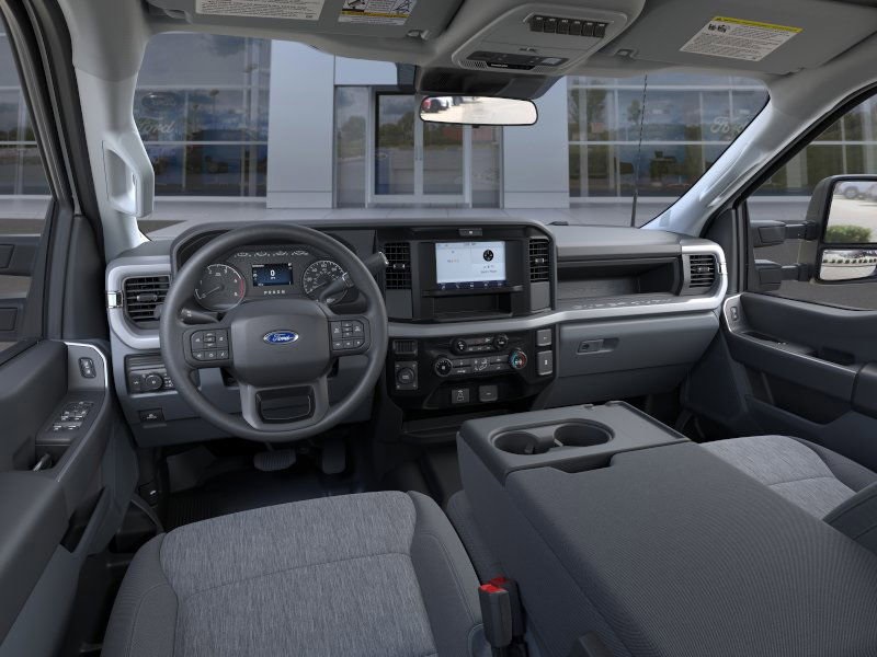 2025 Ford F-350 XL photo 9