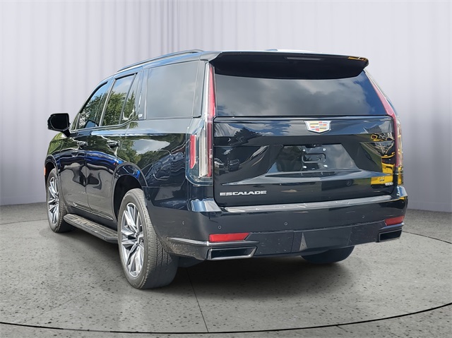 2022 Cadillac Escalade Sport Platinum photo 2