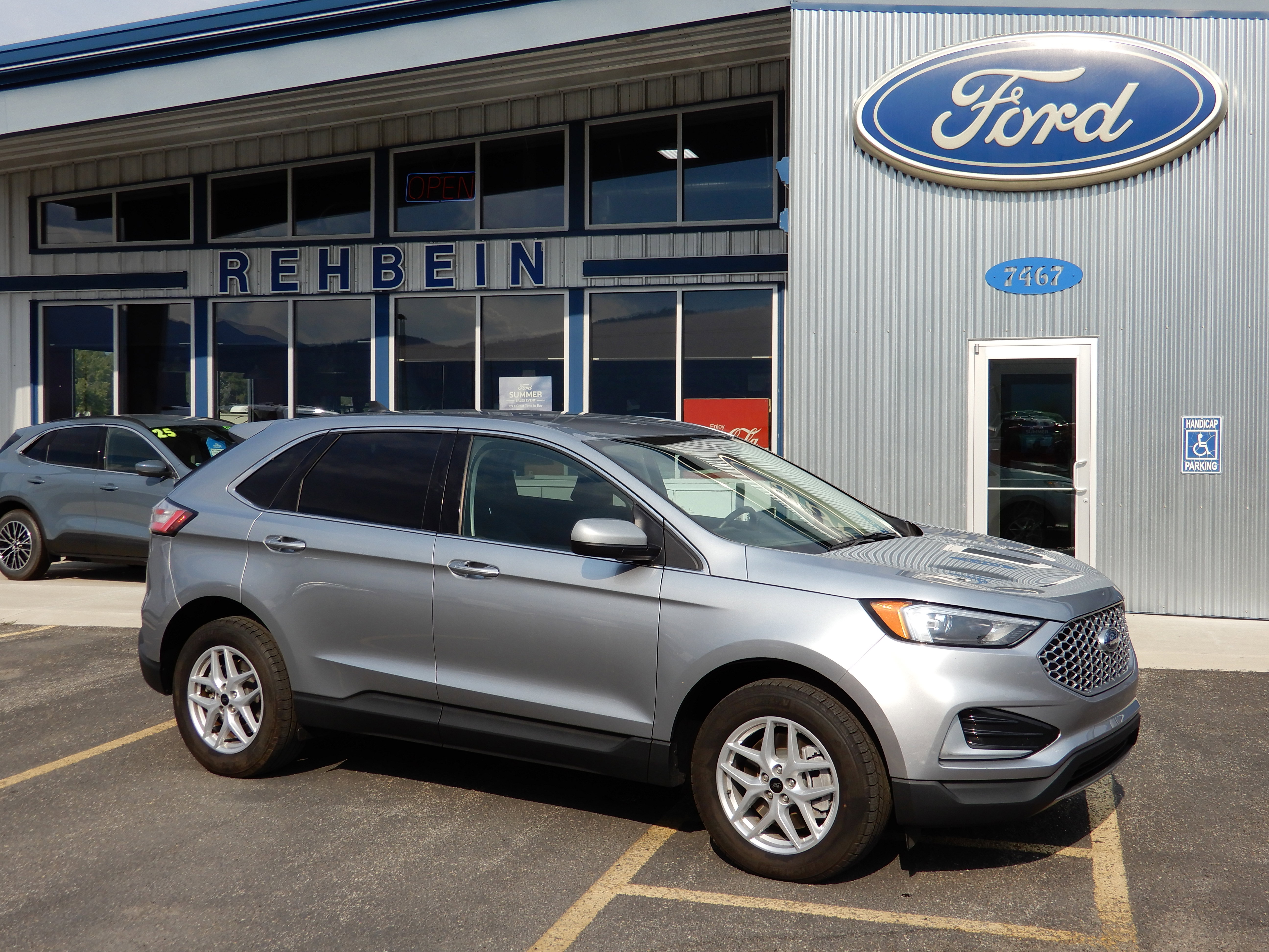 2024 Ford Edge