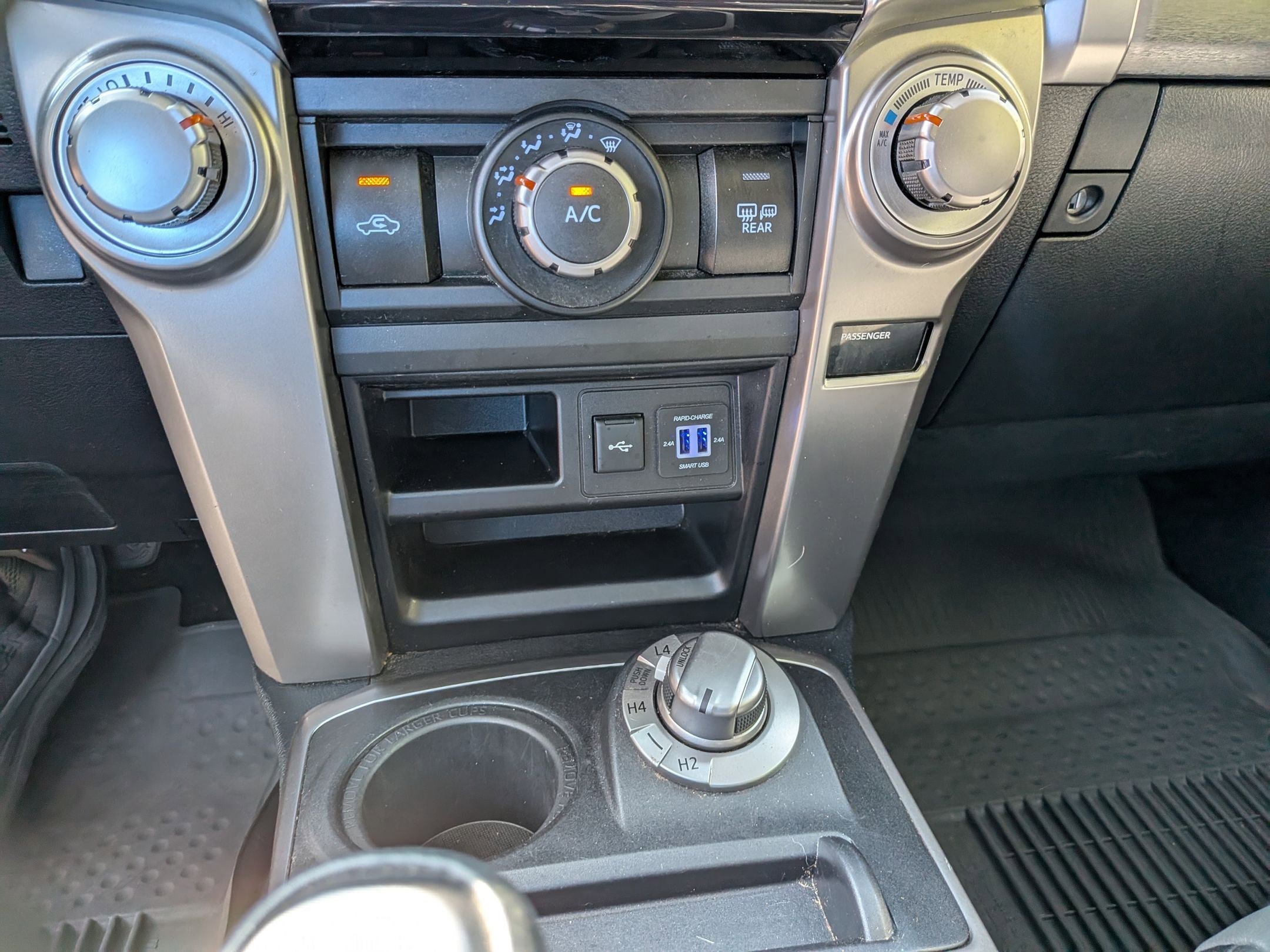 2022 Toyota 4Runner SR5 Premium photo 22