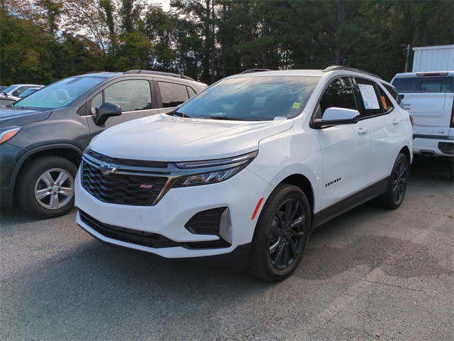 2022 Chevrolet Equinox RS photo 2