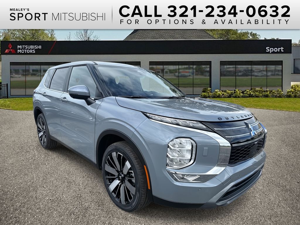 2025 Mitsubishi Outlander SE's photo