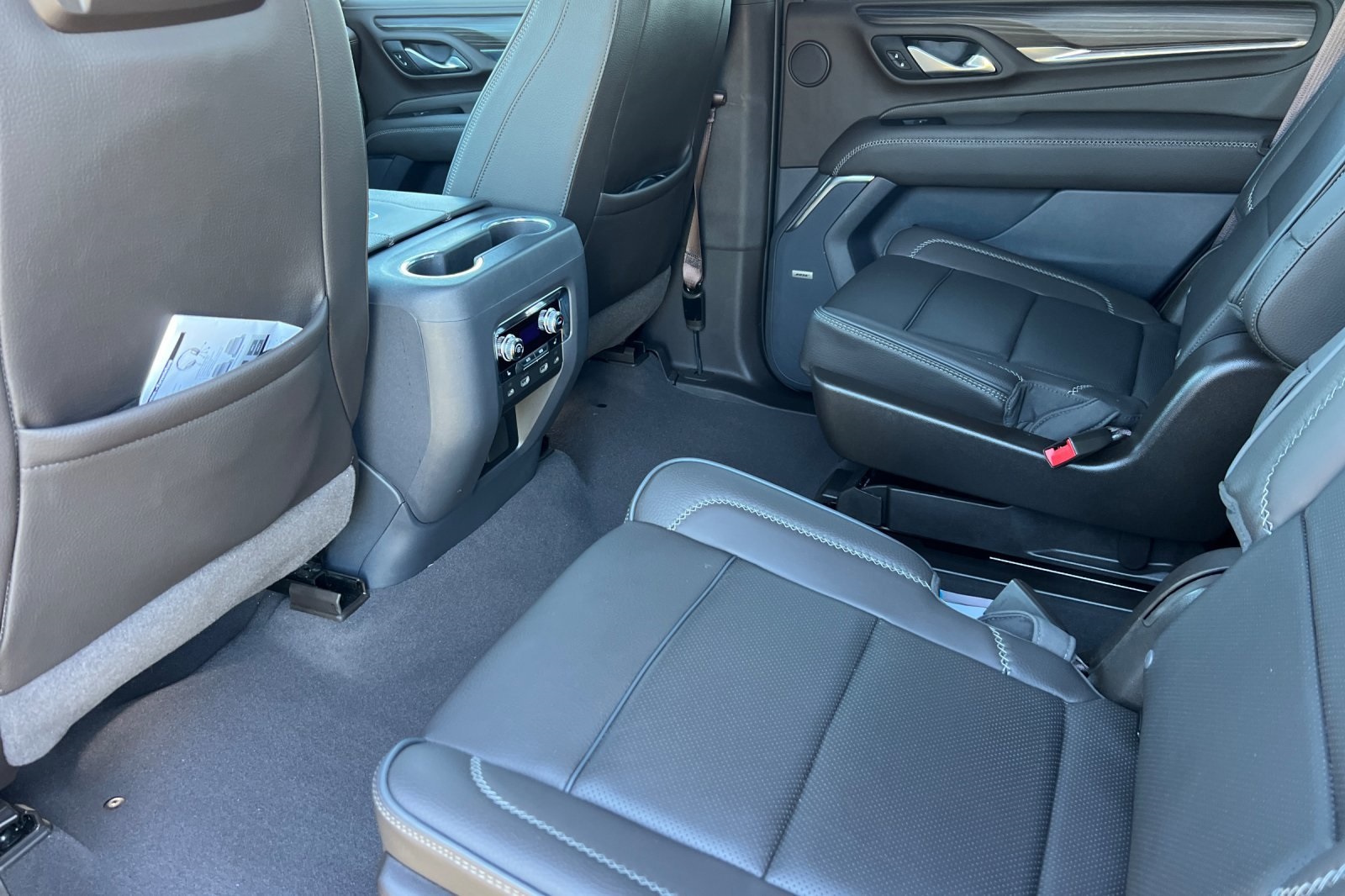 2023 Gmc Yukon Denali photo 4