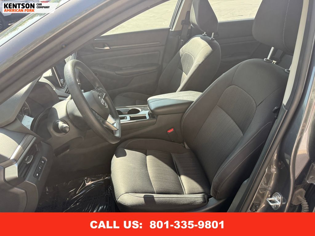 2024 Nissan Altima 2.5 SV photo 27