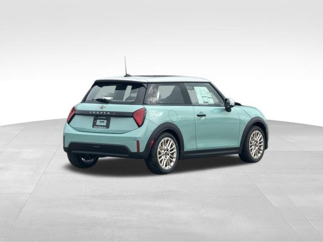 2026 Mini Cooper 2 Door Hardtop Iconic photo 4