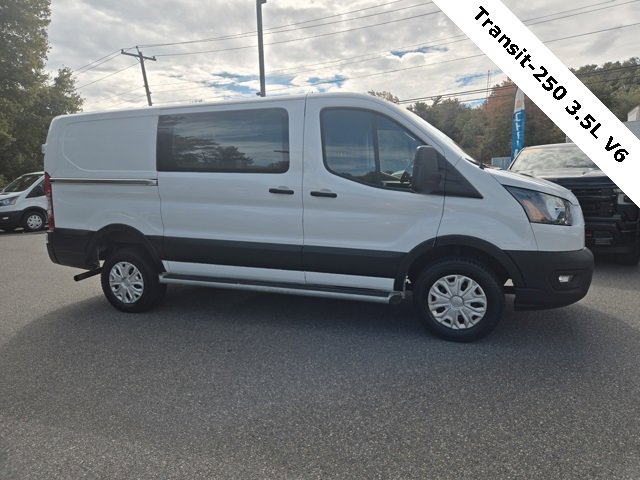 2024 Ford Transit Cargo Van photo 3