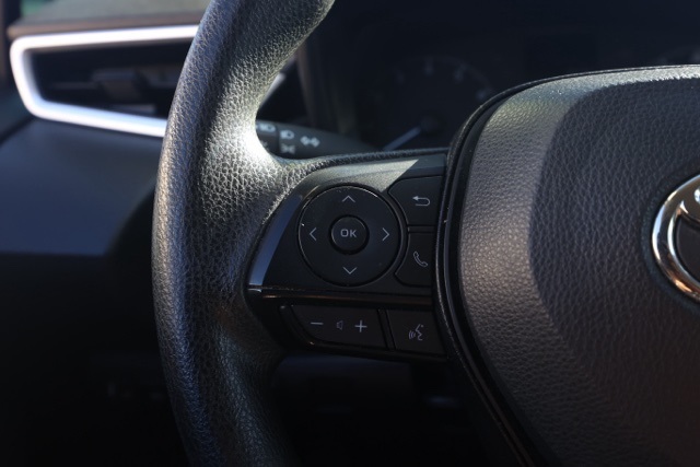 2023 Toyota Corolla LE photo 23