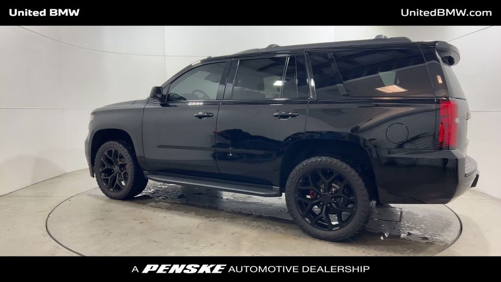 2018 Chevrolet Tahoe LT photo 3