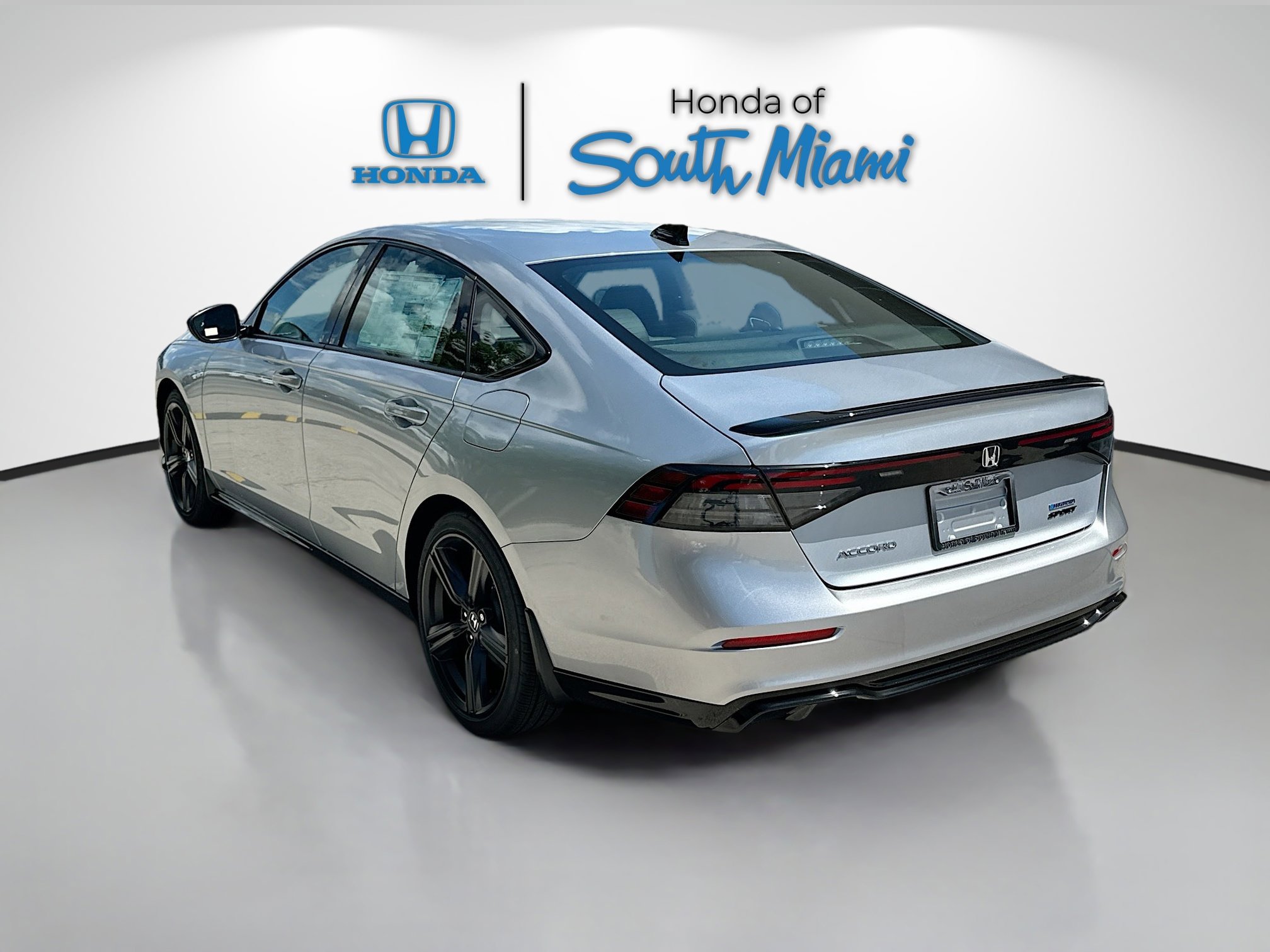 2025 Honda Accord Hybrid Sport-L photo 4