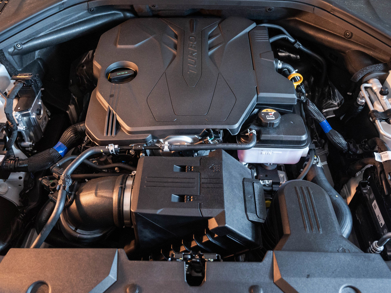 2026 Genesis GV70 2.5T Select photo 7