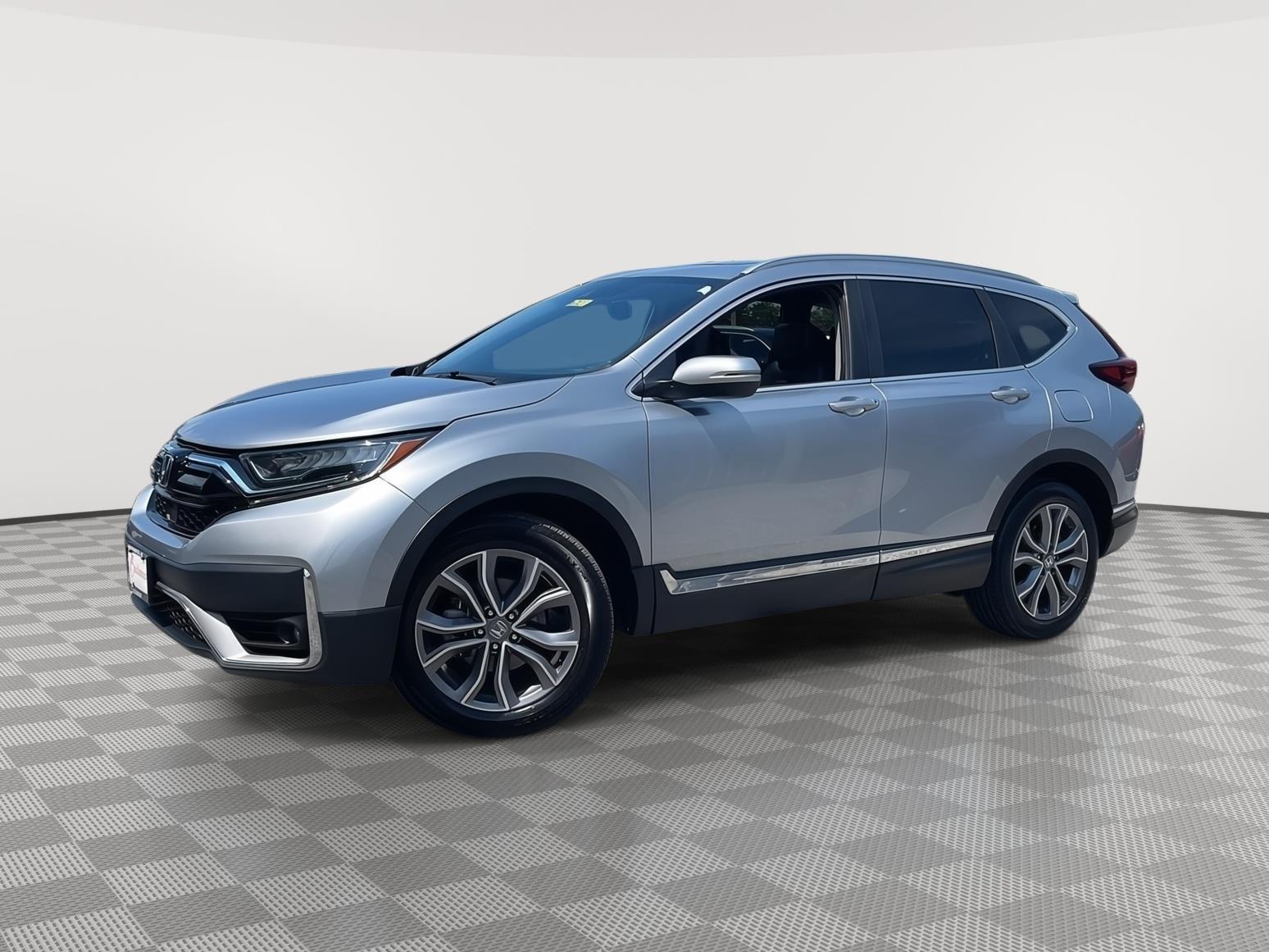 2022 Honda CR-V Touring photo 3
