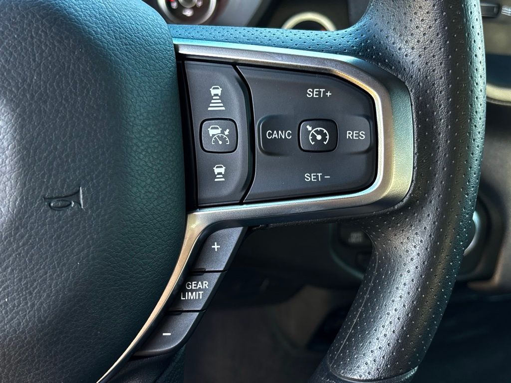 2026 Ram 1500 Tradesman photo 13