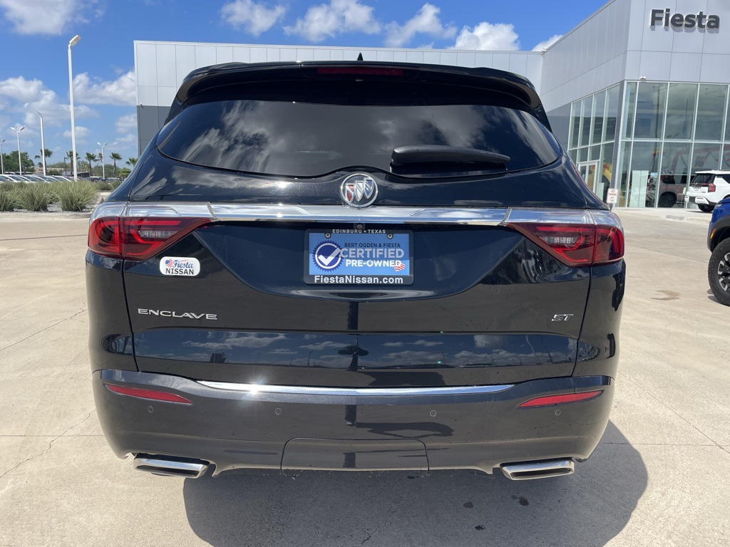 2024 Buick Enclave Essence photo 4