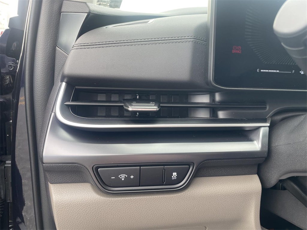2025 Kia Carnival LXS photo 43