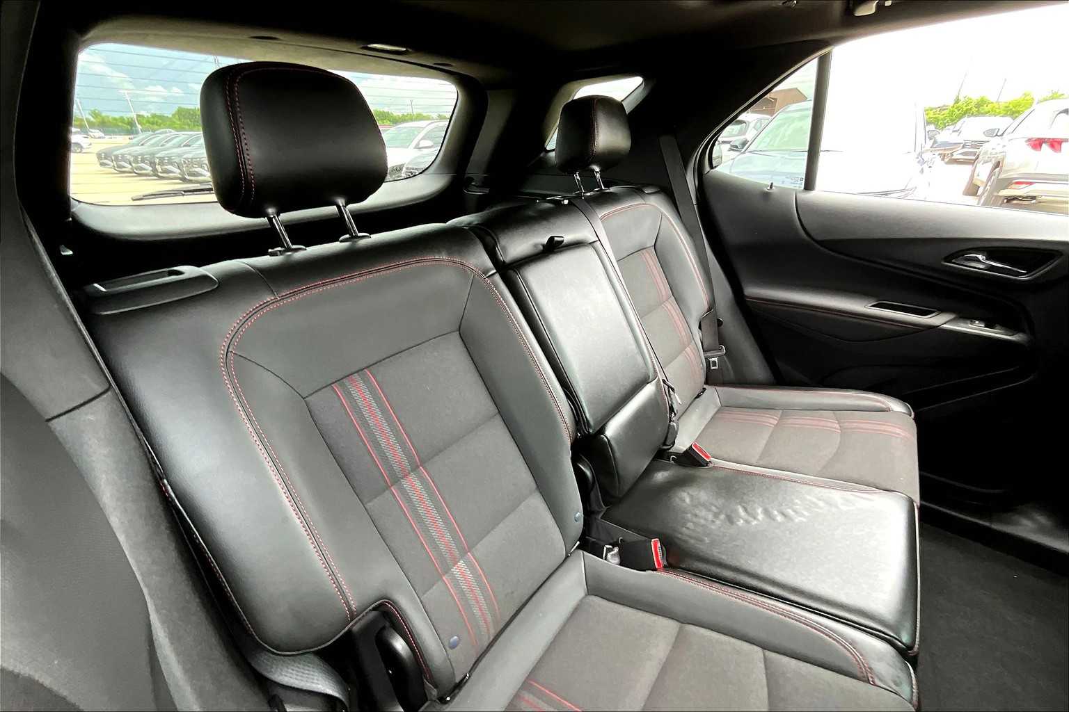 2022 Chevrolet Equinox RS photo 33
