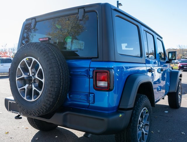 2026 Jeep Wrangler Sport S photo 4