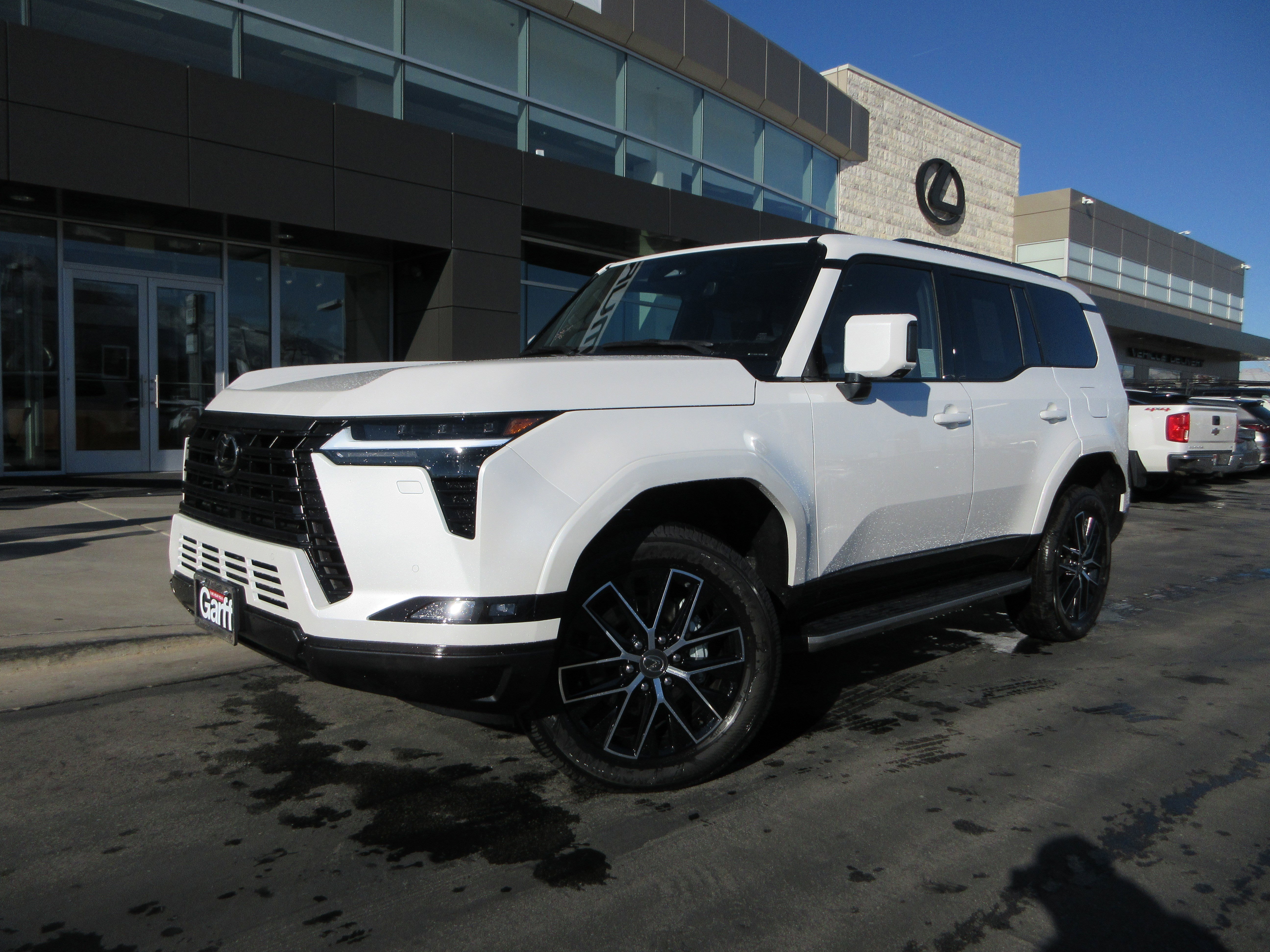 2026 Lexus GX Premium's photo