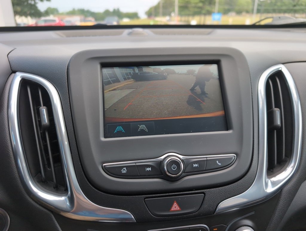 2018 Chevrolet Equinox LT photo 20
