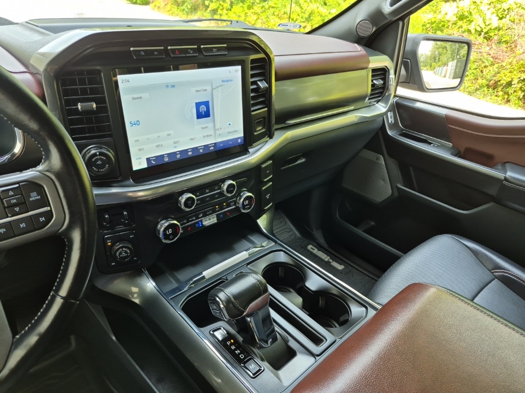 2021 Ford F-150 Lariat photo 26