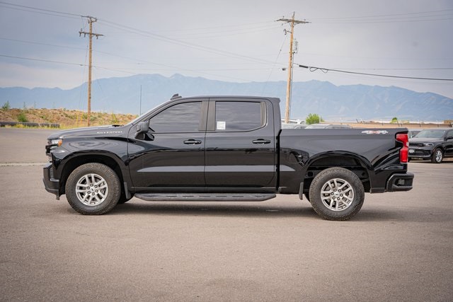 2022 Chevrolet Silverado 1500 RST photo 12
