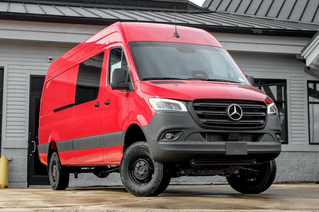 2025 Mercedes-Benz Sprinter Cargo Van Base's photo