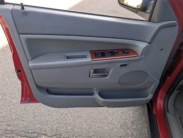 2006 Jeep Grand Cherokee Limited photo 15