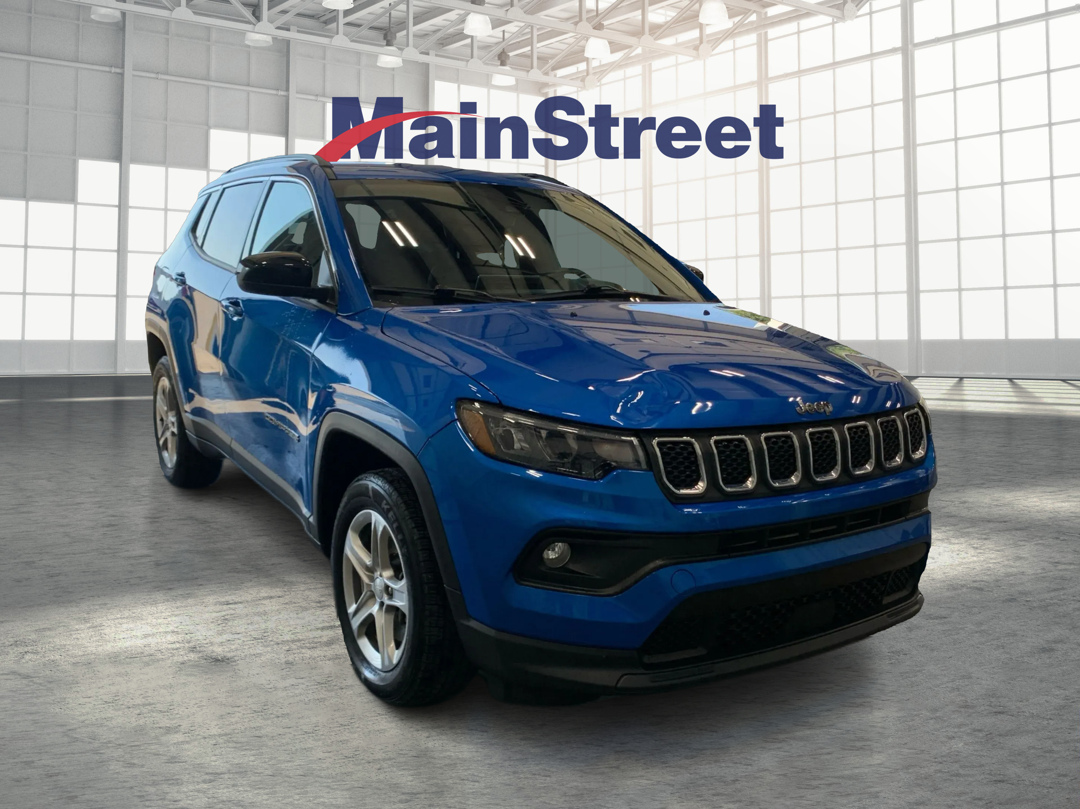 2023 Jeep Compass North Edition Latitude photo 4