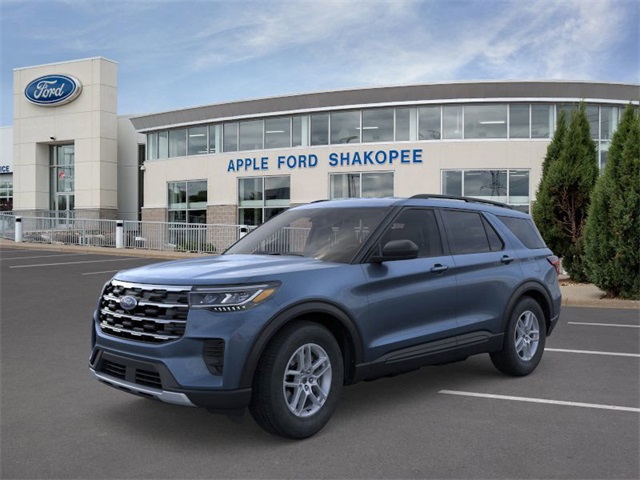 2026 Ford Explorer photo 2