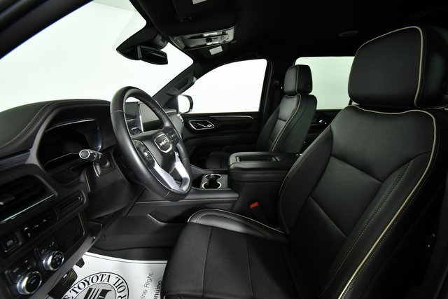 2023 Gmc Yukon SLT photo 4