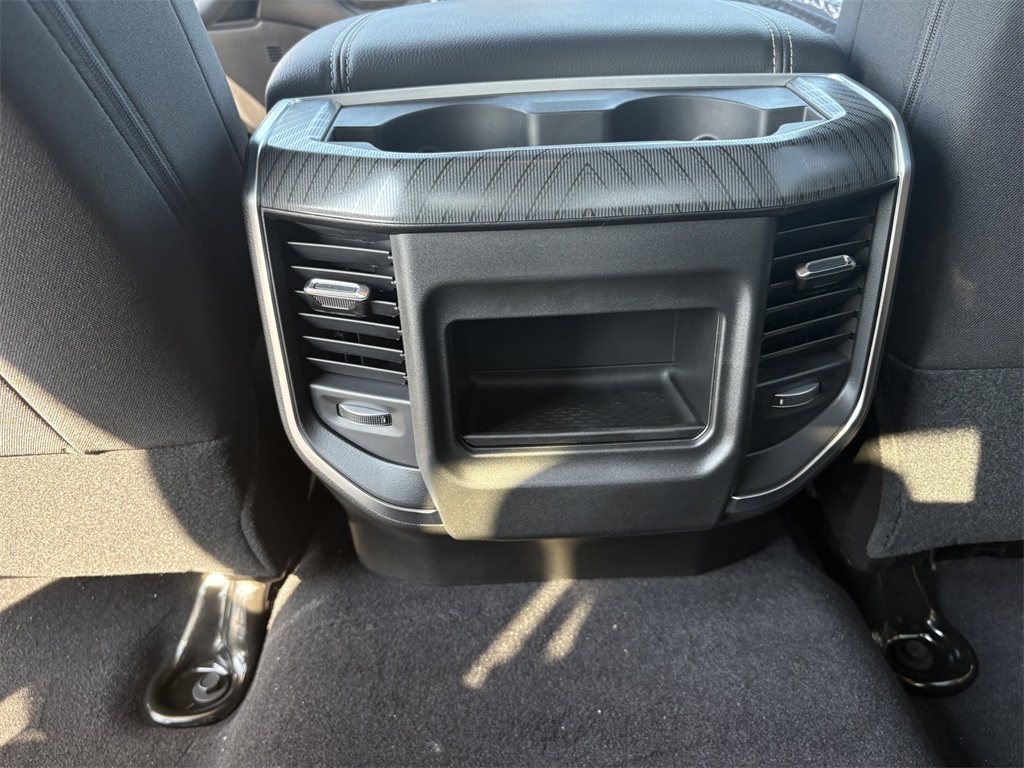2026 Ram 2500 Big Horn photo 32