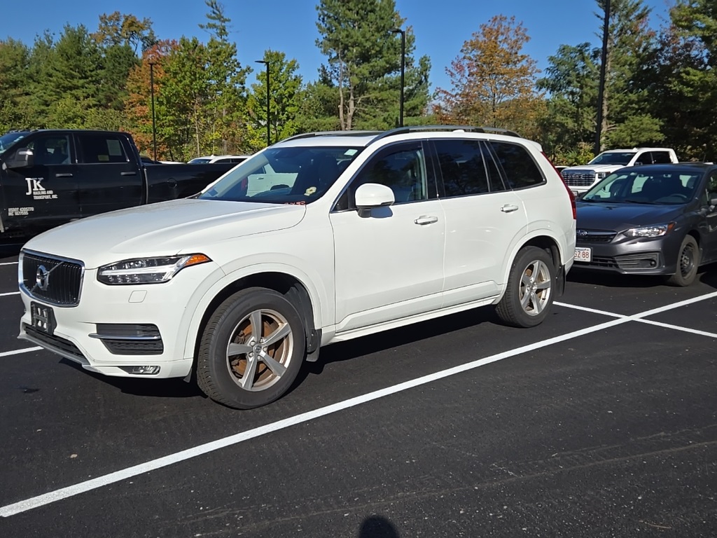 2016 Volvo XC90 T5 Momentum photo 6